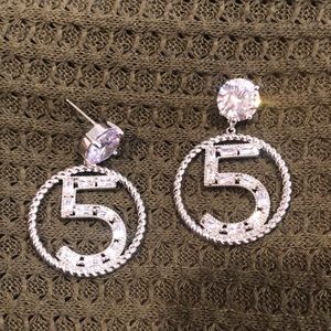 Ship free✨Earrigns✨